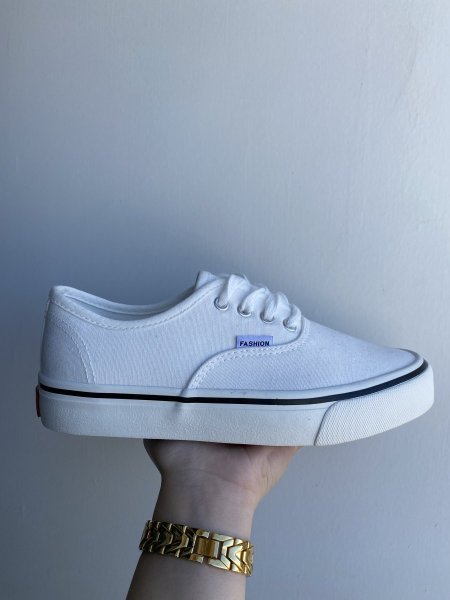 VANS SHOES 2 